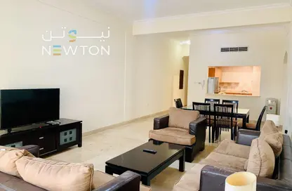 Apartment - 2 Bedrooms - 2 Bathrooms for rent in Al Juffair - Capital Governorate