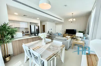 Living / Dining Room image for: Apartment - 3 Bedrooms - 4 Bathrooms for rent in Marassi Al Bahrain - Diyar Al Muharraq - Muharraq Governorate, Image 1