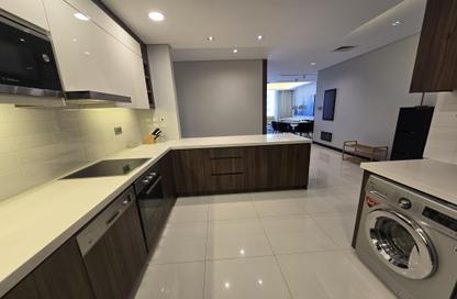 Apartment - 3 Bedrooms - 4 Bathrooms for rent in Al Juffair - Capital Governorate