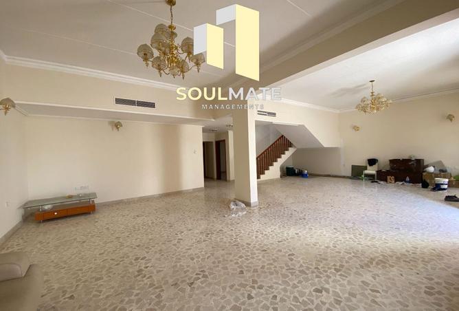 974943 - Property Main Image