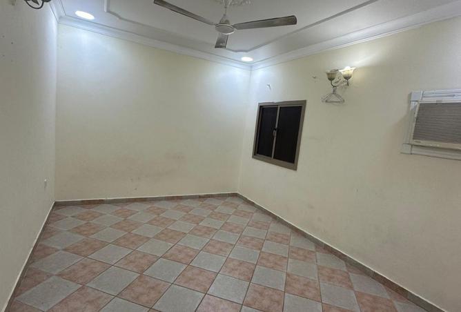 986182 - Property Image 3