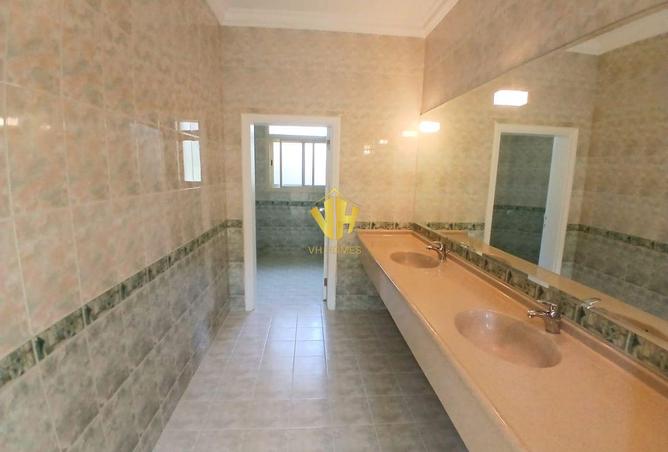 978073 - Property Image 3