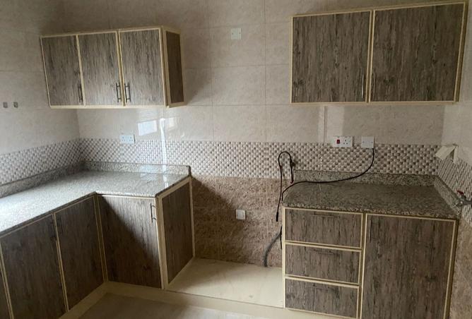 981859 - Property Image 2