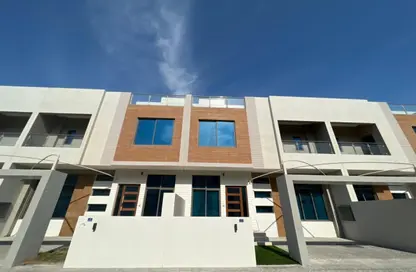 فيلا - 5 غرف نوم - 6 حمامات للبيع في الحد - المحرق