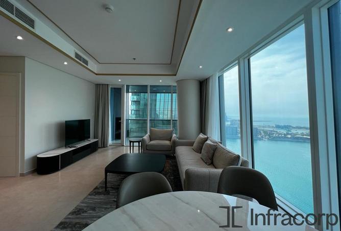 989228 - Property Image 2