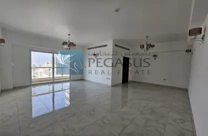 Empty Room image for: Apartment - 2 Bedrooms - 2 Bathrooms for sale in Al Juffair - Capital Governorate, Image 1