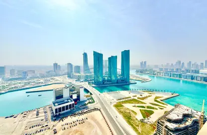 Apartment - 2 Bedrooms - 3 Bathrooms for rent in Bahrain Bay - Capital Governorate