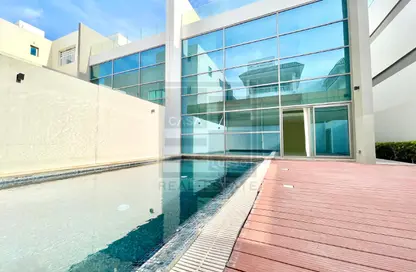 Villa - 5 Bedrooms - 4 Bathrooms for rent in Amwaj Avenue - Amwaj Islands - Muharraq Governorate