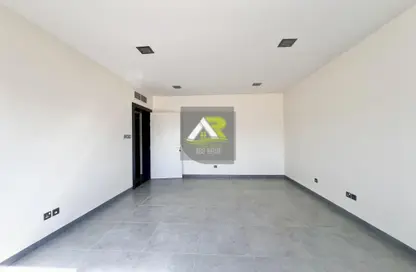 Office Space - Studio - 2 Bathrooms for rent in Zinj - Manama - Capital Governorate