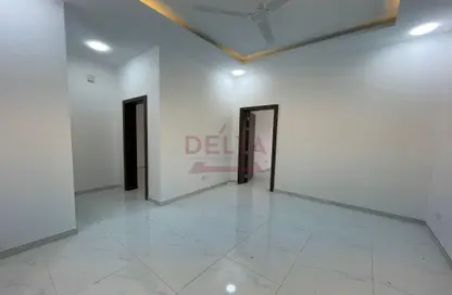 Apartment - 2 Bedrooms - 2 Bathrooms for rent in Hidd - Muharraq Governorate