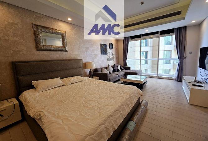 966310 - Property Image 2