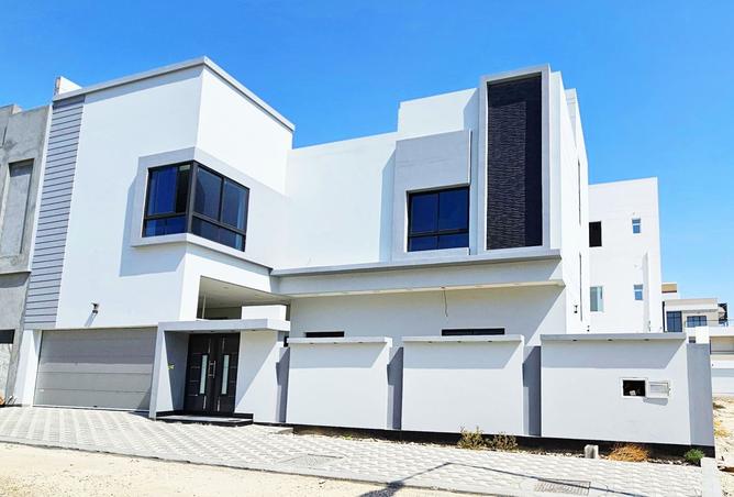 979784 - Property Main Image