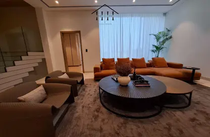 شقة - 2 غرف نوم - 3 حمامات للبيع في جزيرة الريف - محافظة العاصمة