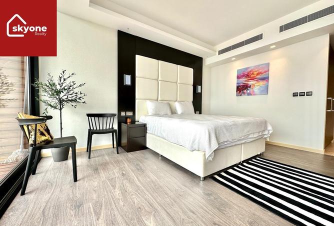 967659 - Property Image 3