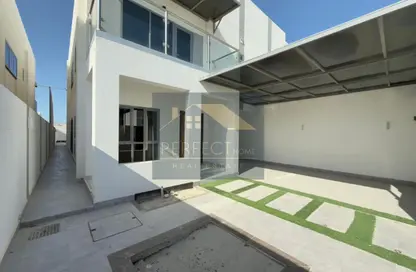 فيلا - 4 غرف نوم - 6 حمامات للبيع في الثريا فيلا ديار المحرق - ديار المحرق - المحرق