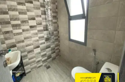 Bathroom image for: Villa - 5 Bedrooms - 6 Bathrooms for sale in Diyar Al Muharraq - Muharraq Governorate, Image 1
