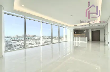 Apartment - 2 Bedrooms - 3 Bathrooms for sale in Canal View - Dilmunia Island - Muharraq Governorate
