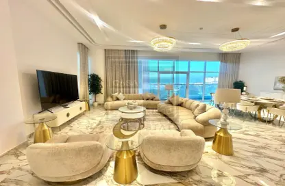 Apartment - 3 Bedrooms - 5 Bathrooms for rent in Seef - Capital Governorate