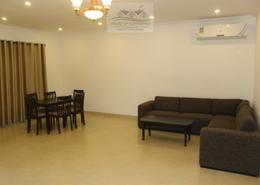 صورةغرفة المعيشة / غرفة الطعام لـ: شقة - 3 غرف نوم - 3 حمامات للكراء في سار - المحافظة الشمالية, صورة 1