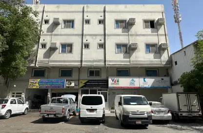 عمارة بالكامل - استوديو - 8 حمامات للبيع في الحجيات - الرفاع - المحافظة الجنوبية