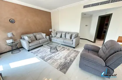 Apartment - 2 Bedrooms - 3 Bathrooms for rent in Al Juffair - Capital Governorate
