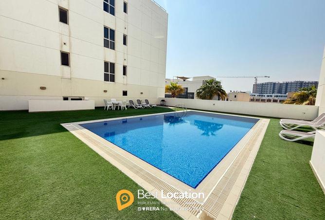 969561 - Property Image 3