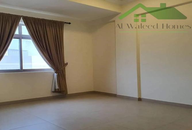 725918 - Property Image 3