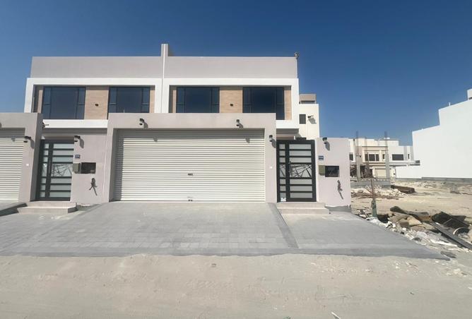 973260 - Property Main Image