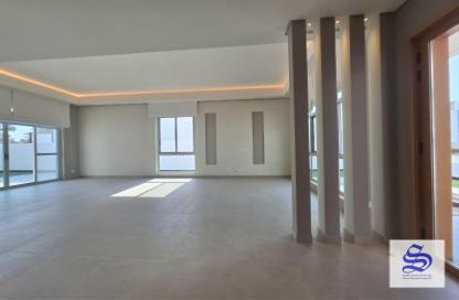 Villa - 4 Bedrooms - 4 Bathrooms for rent in Hamala - Northern Governorate