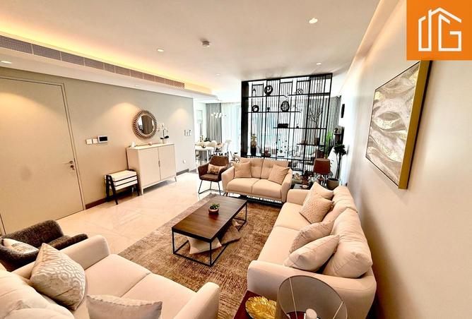 958166 - Property Image 2