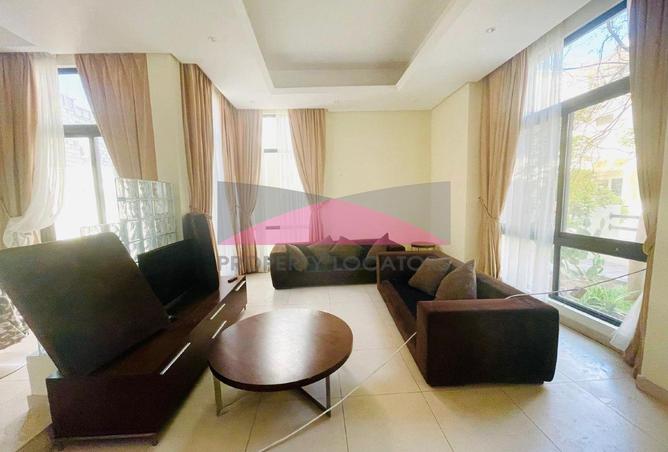 988388 - Property Image 2