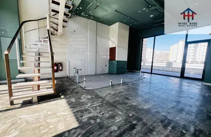 Shop - Studio for rent in Hidd - Muharraq Governorate