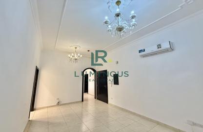 Apartment - 2 Bedrooms - 2 Bathrooms for rent in Janabiya - Northern Governorate