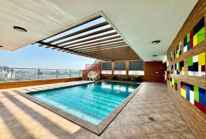 981377 - Property Image 3