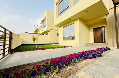 Villa - 4 Bedrooms - 5 Bathrooms for rent in Janabiya - Northern Governorate