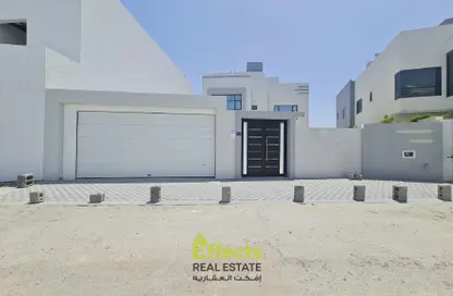 Outdoor Building image for: Villa - 3 Bedrooms - 4 Bathrooms for sale in Bu Quwah - Northern Governorate, Image 1