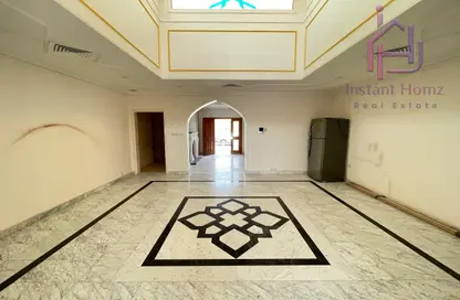 فيلا - 3 غرف نوم - 3 حمامات للايجار في سار - المحافظة الشمالية