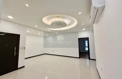 Apartment - 3 Bedrooms - 2 Bathrooms for rent in Sanad - Central Governorate