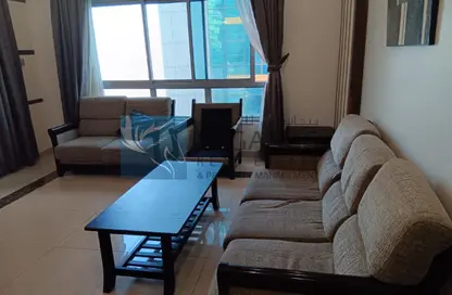 Apartment - 2 Bedrooms - 3 Bathrooms for rent in Al Juffair - Capital Governorate