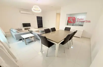 Apartment - 2 Bedrooms - 2 Bathrooms for rent in Segaya - Manama - Capital Governorate