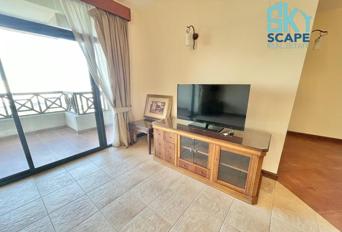 990015 - Property Image 2