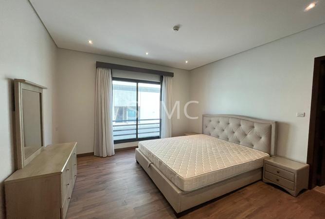 987550 - Property Image 2