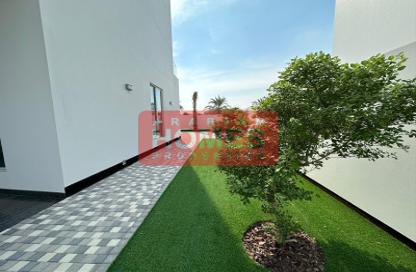 Villa - 4 Bedrooms - 5 Bathrooms for rent in Hamala - Northern Governorate