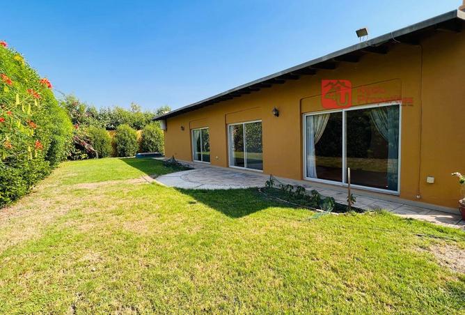 991804 - Property Image 2