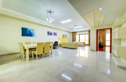 Apartment - 3 Bedrooms - 2 Bathrooms for rent in Al Juffair - Capital Governorate