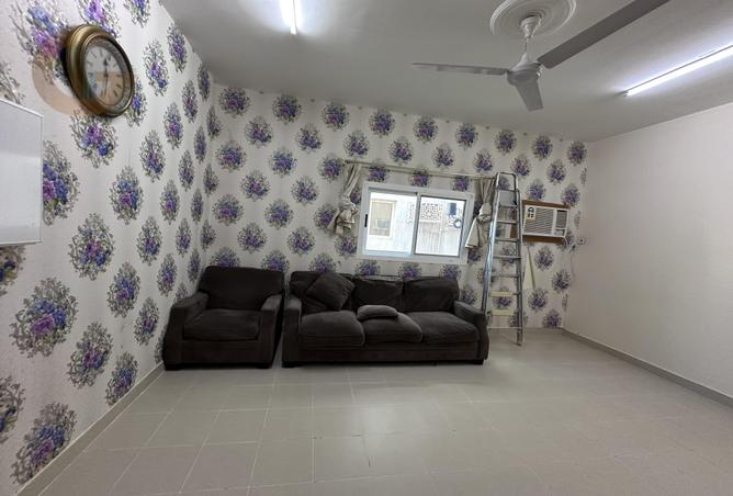 981279 - Property Image 3