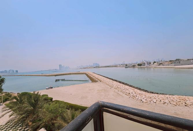 992240 - Property Image 2