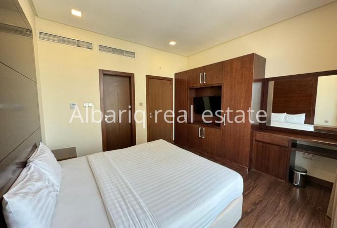 972541 - Property Image 2