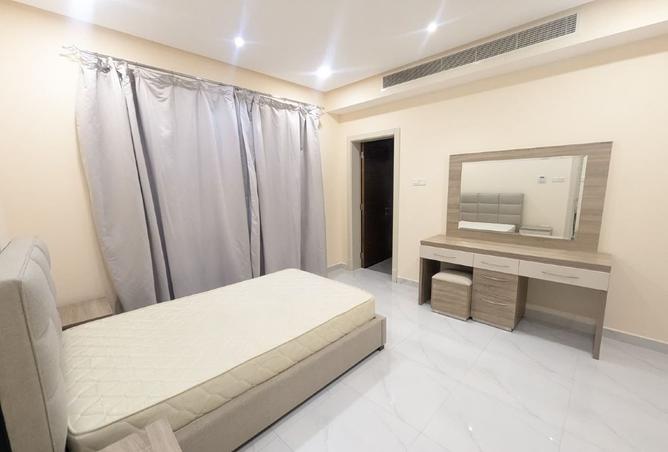 986351 - Property Image 2