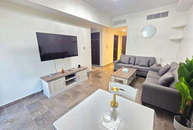 984118 - Property Image 2